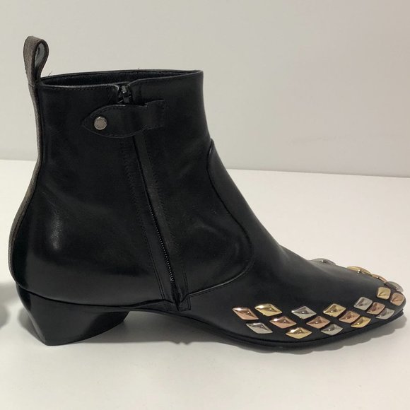 Louis Vuitton Gold rush Stud Ankle Boots - Picture 4 of 6
